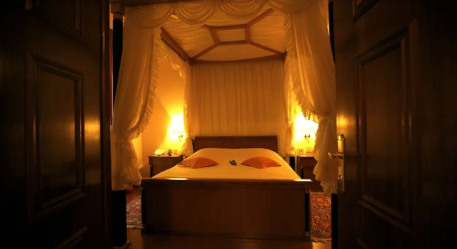 Люкс с балконом Hotel Mozart