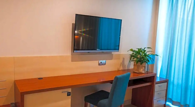Одноместный номер Standard Hotel Deloix Aqua Center