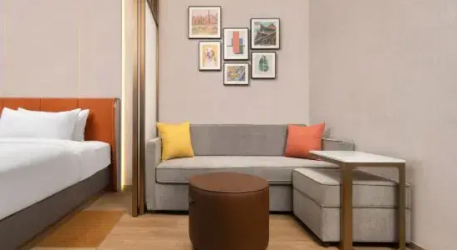 Четырёхместный люкс Superior Home2 Suites by Hilton Xinjiang Yining