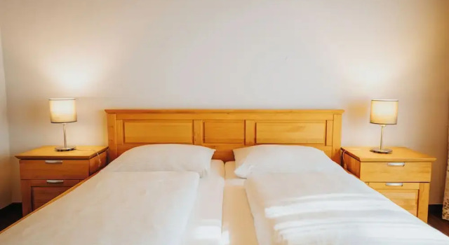 Двухместный номер Classic с балконом Hotel Leo