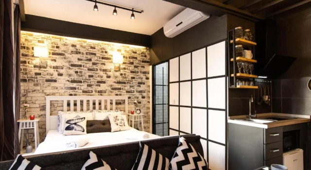 Студия Deluxe HK Apartments