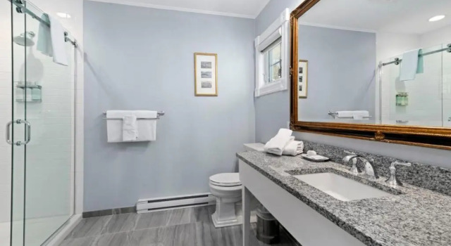 Четырёхместный номер Standard The Inn at Oceans Edge