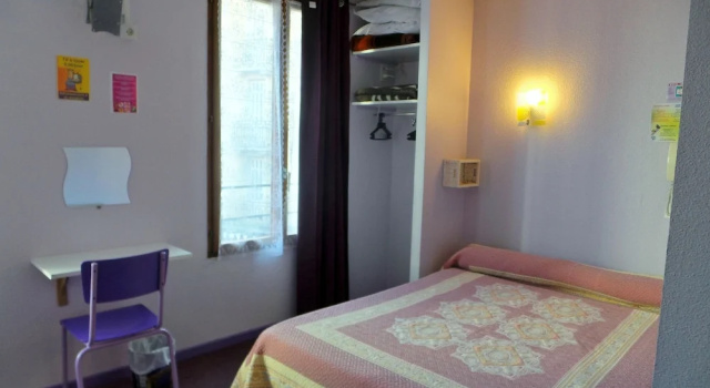 Трёхместный номер Standard Hôtel La Fontaine