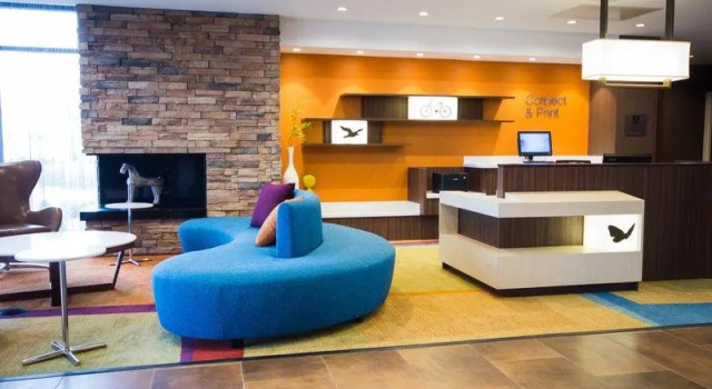 Четырёхместный люкс Fairfield Inn & Suites by Marriott Denver Northeast/Brighton