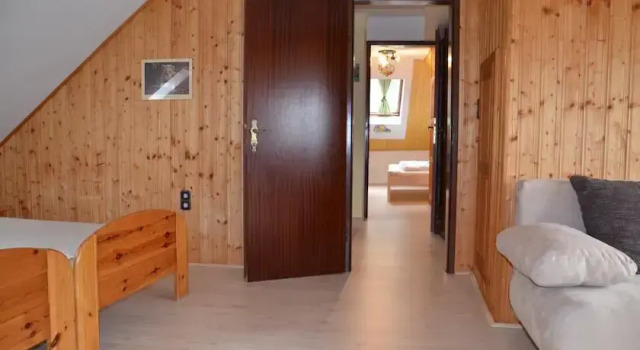 Haus Daniel Mariazell, Забронировать Отель Мариацелль Mariazeller Land, рядом с Горнолыжный подъемник 4эр Зесельбан Санкт-Себастиан