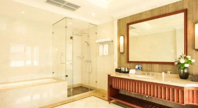 GreenTree Eastern Shanghai Changning Hongqiao Airport LongBai Hotel, Varaa Hotelli Hongqiao Shanghai