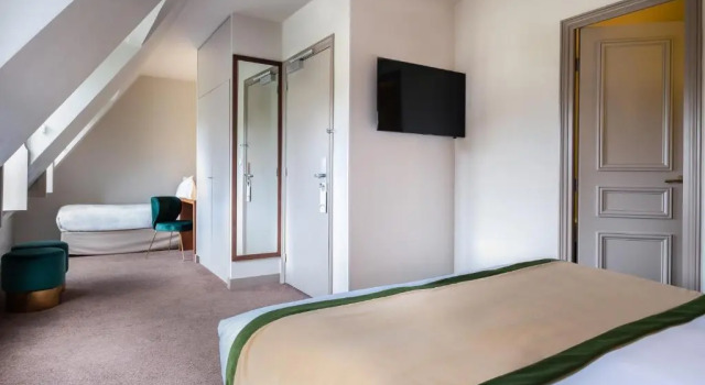 Полулюкс Hôtel Le Tourville by Inwood Hotels