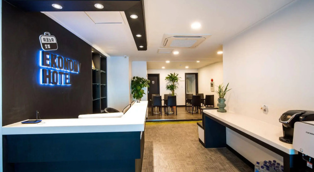 Ekonomy Hotel Sokcho