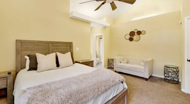 Ultra Modern Retreat by Big Bear Vacations, Забронировать Отель Биг-Бэар-Сити San Bernardino Mountains
