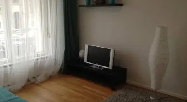 Real Appartements Jagowstrasse, Prenota Appartamento Berlino Germania, vicino a Stazione Metro Turmstraße