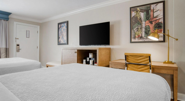 Четырёхместный номер Standard Best Western Plus French Quarter Courtyard Hotel