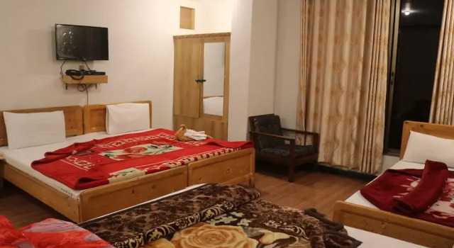 Люкс Standard Green Palace Guest House Malam Jabba