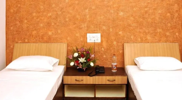 Hiy Rooms at Gandhipuram