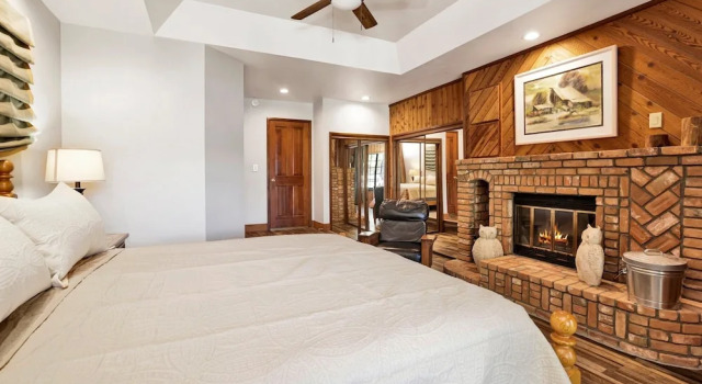 Serenity Cove Lake House #2472 by Big Bear Vacations