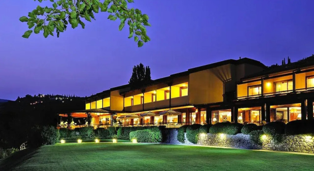Apartments Poiano in Garda, Prenota Appartamento Hotel a Veneto con parcheggio, Parcheggio
