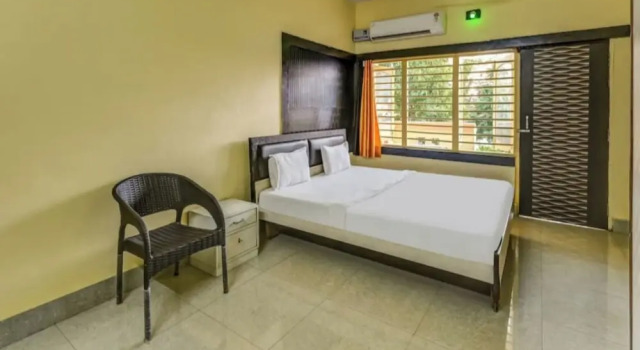 Номер Deluxe DhamStay Hotel Moon Near Niladri Beach