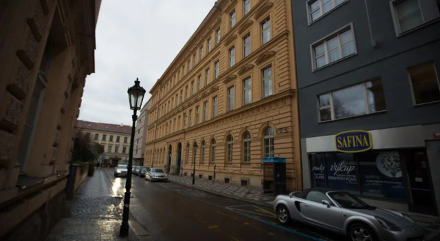 Apparthotel Masna, Забронировать Отель Отели Праги с парковкой, рядом с Mozart Dinner Prague, Парковка