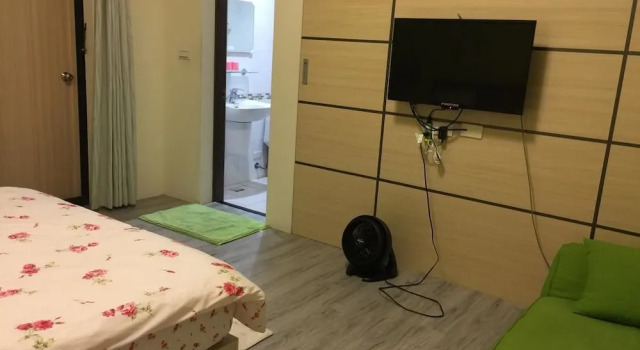 Summerle 11 Hostel, Book Hostel Fangliao Pingtung County