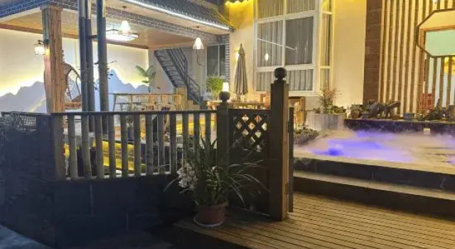 Leisure house and hidden house, Boek Hotel Hotels in Chengdu met parkeren, Parkeren