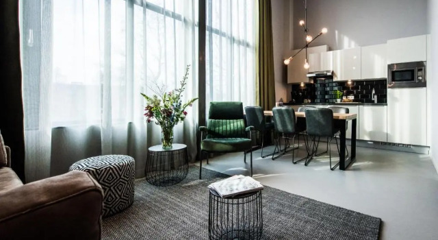 Кровать в общем номере c 1 комнатой YAYS Amsterdam East by Numa