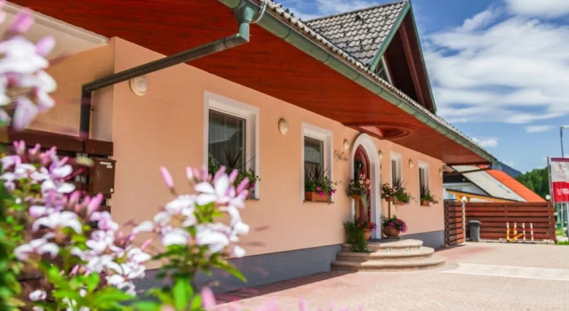 Villa Nena, Забронировать Вилла Отели Гореньска 3 звезды, 3*