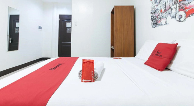 RedDoorz Plus @ EDSA Congressional, Rezervovat Hotel Quezon City 