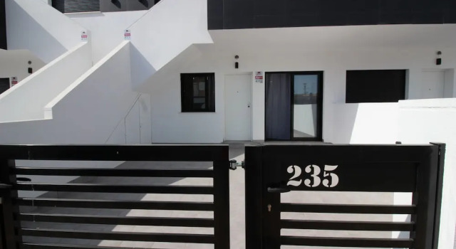 Groundfloor Apartment Entremares IV, Prenota Appartamento Hotel a Murcia con piscina, Piscina