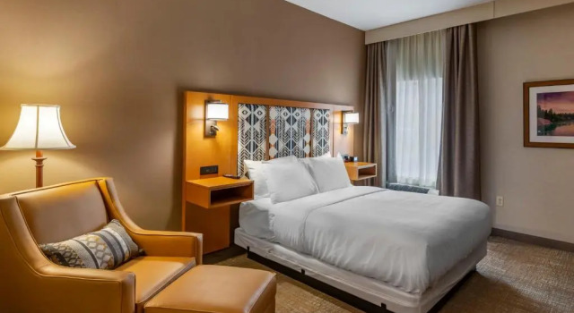 Четырёхместный номер Standard Comfort Inn Missoula North Shopping District