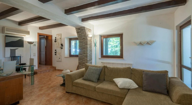 Nice Home in Fano With Wifi and 2 Bedrooms, Забронировать Отель Отели Побережья Марок с парковкой, Парковка