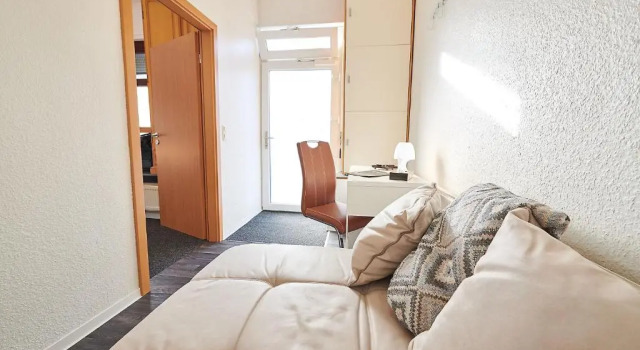 Aparthotel Wilma, Prenota Hotel Brema Brema