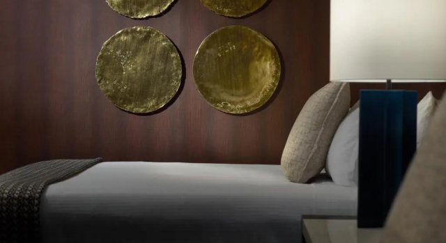 Четырёхместный номер Deluxe Omni Charlotte Hotel