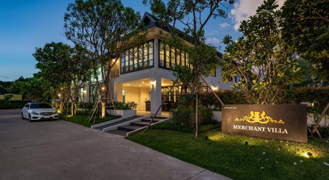 Merchant Villa