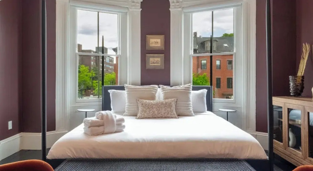 Студия The Chester Hotel
