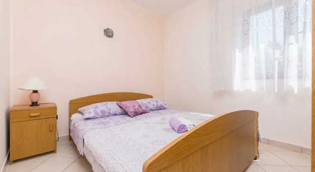 Apartments Bozo, Забронировать Апартаменты/квартира Отели Биоград-на-Мору с парковкой, рядом с Kornati Marina, Парковка