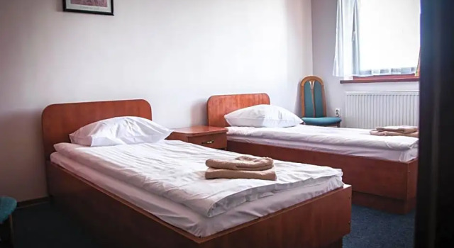 Hotel Ach To Tu, Book Hotel Leszno Storpolen