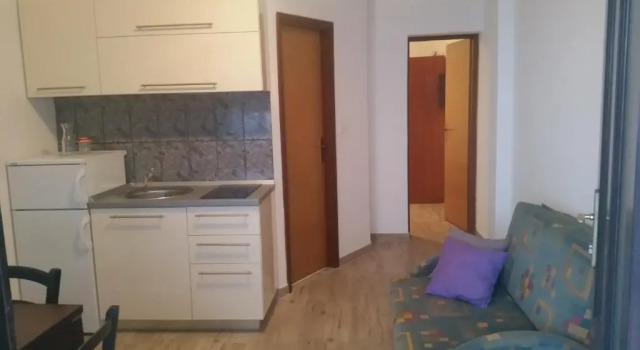 Apartments Lola, Забронировать Апартаменты/квартира Отели Биоград-на-Мору с парковкой, рядом с Kornati Marina, Парковка