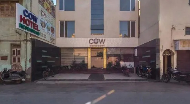 Nova Cow Residency, Rezervovat Hotel Hotely v Gujarat s parkováním, Parkování