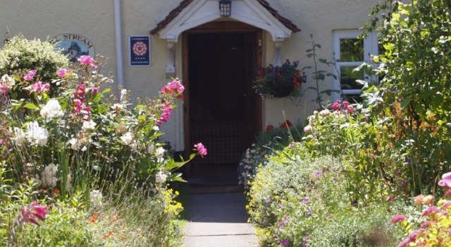 Millstream Cottage Bed & Breakfast, Забронировать Дом для отпуска Майнхед Exmoor