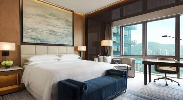 Двухместный клубный номер Deluxe с видом на город Sheraton Zhuhai Hotel