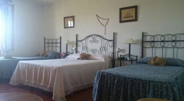 Finca Nati, Rezerwuj Hotel Hotele w Minorka z parkingiem, Parking