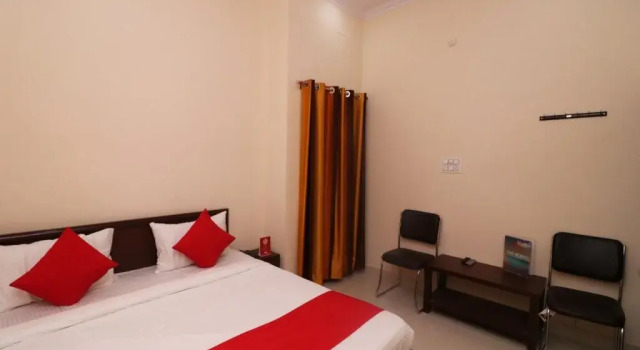 Sangam Darshan By OYO Rooms