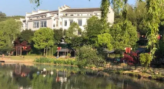 Liyang Nanshan Zhuhai Cuigu Manor Hotel, Rezerwuj Hotel Changzhou Jiangsu