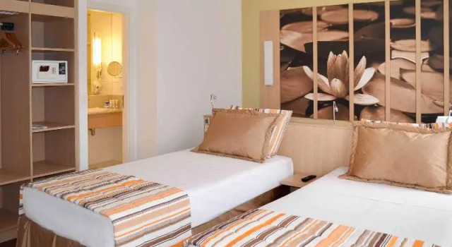 Двухместный номер Superior с балконом Mercure Manaus