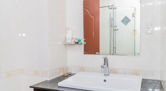 Двухместный номер Deluxe с балконом Sun & Sea Hotel
