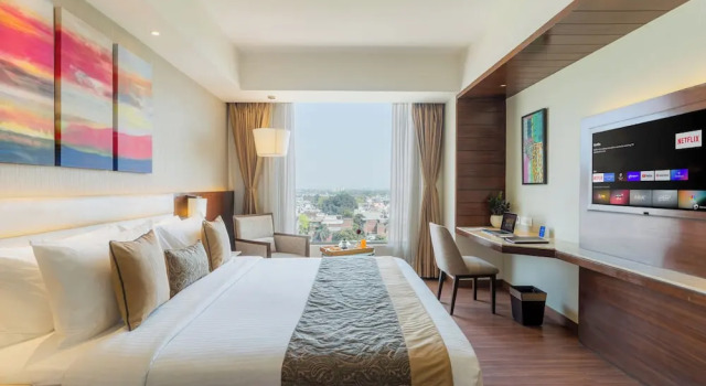 Двухместный номер Deluxe Nirvana Sarovar Portico Gorakhpur