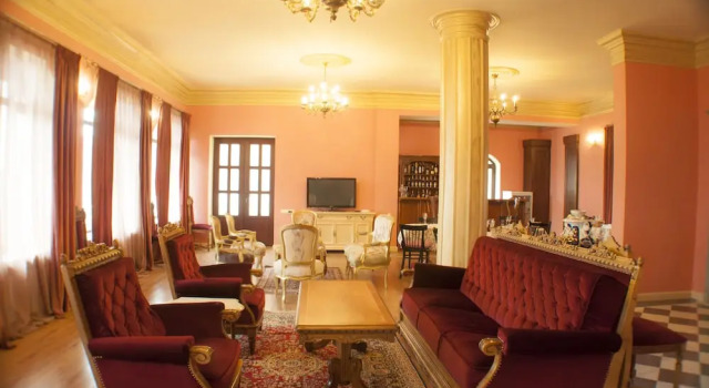 Мини-отель Chateau Gabriel, Забронировать Отель Отели Еревана 4 звезды, рядом с Голубая мечеть, 4*