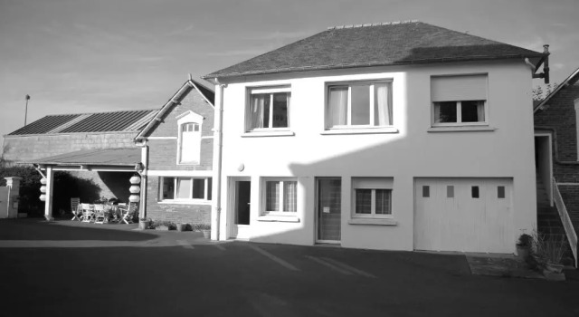 Gite Hénanbihen, Rezerwuj Hotel  