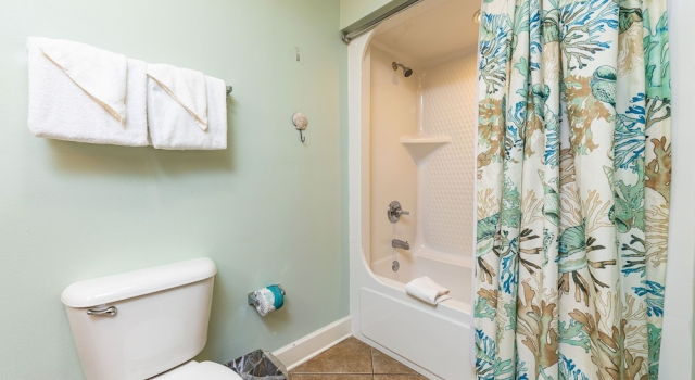 Номер Standard с 3 комнатами Phoenix West 205 3 Bedroom Condo