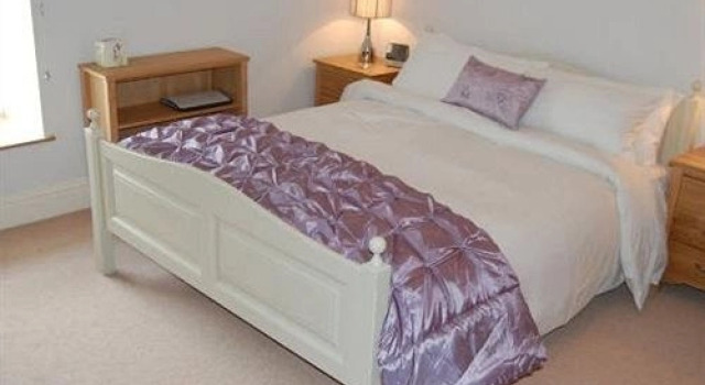 The Granary, Book Hotel  