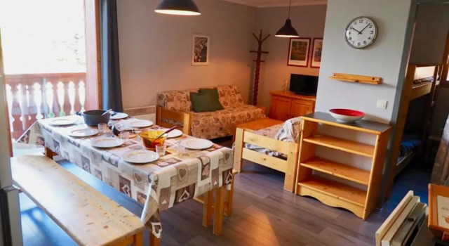 Appartement Valfréjus, 2 pièces, 8 personnes - FR-1-468-4